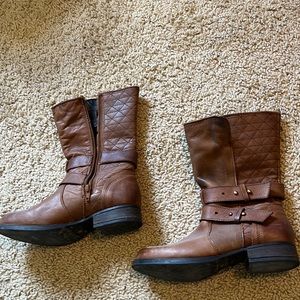 Steve Madden brown boots